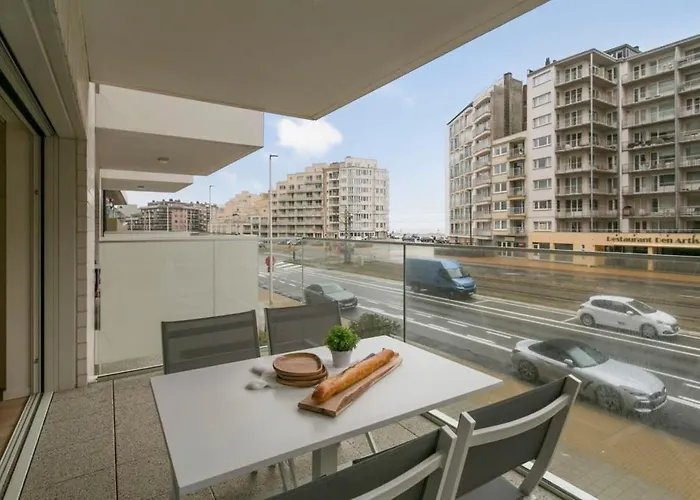 Huswell - Cosy Family With Parking Near The