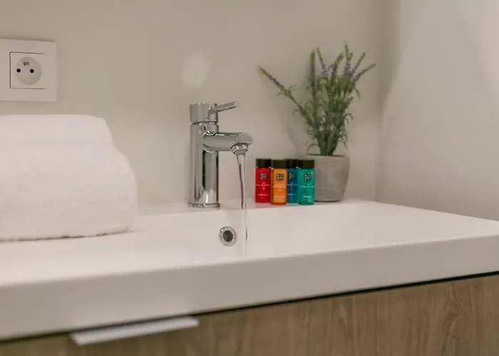 Huswell - Cosy Family With Parking Near The *