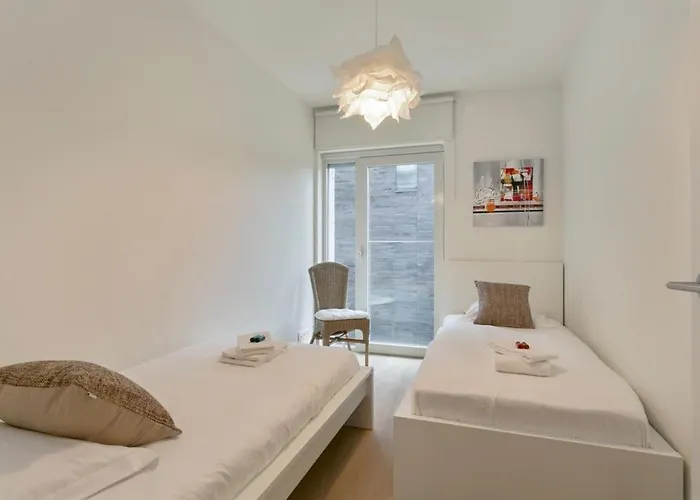 Huswell - Cosy Family With Parking Near The Appartement